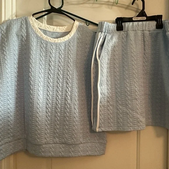 Cozy Light Blue Skirt Set - Picture 2 of 8